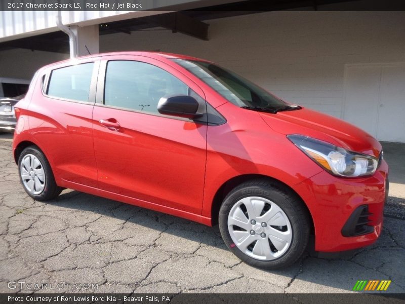 Front 3/4 View of 2017 Spark LS