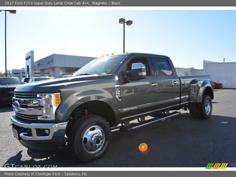 Magnetic / Black 2017 Ford F350 Super Duty Lariat Crew Cab 4x4