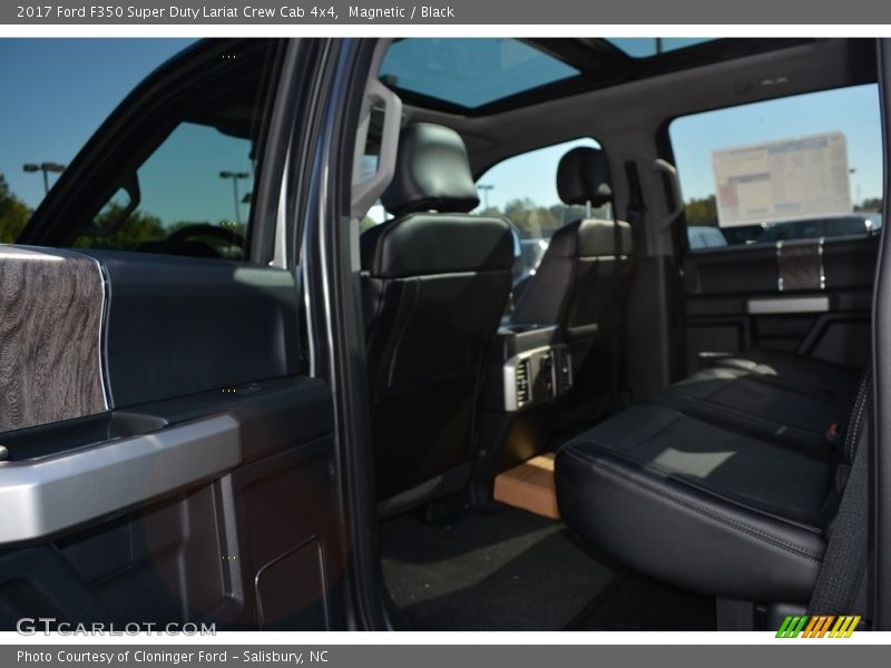 Magnetic / Black 2017 Ford F350 Super Duty Lariat Crew Cab 4x4