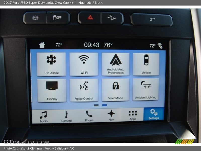 Navigation of 2017 F350 Super Duty Lariat Crew Cab 4x4