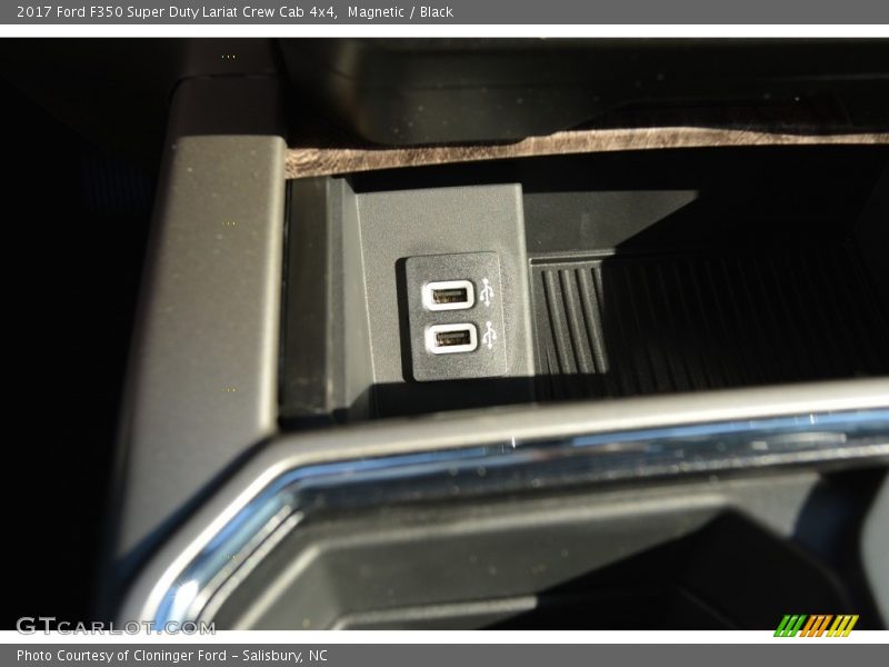 Magnetic / Black 2017 Ford F350 Super Duty Lariat Crew Cab 4x4