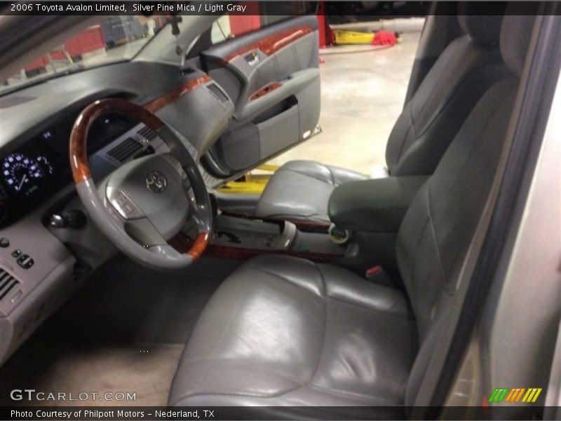 Silver Pine Mica / Light Gray 2006 Toyota Avalon Limited