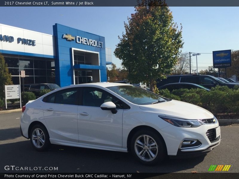 Summit White / Jet Black 2017 Chevrolet Cruze LT