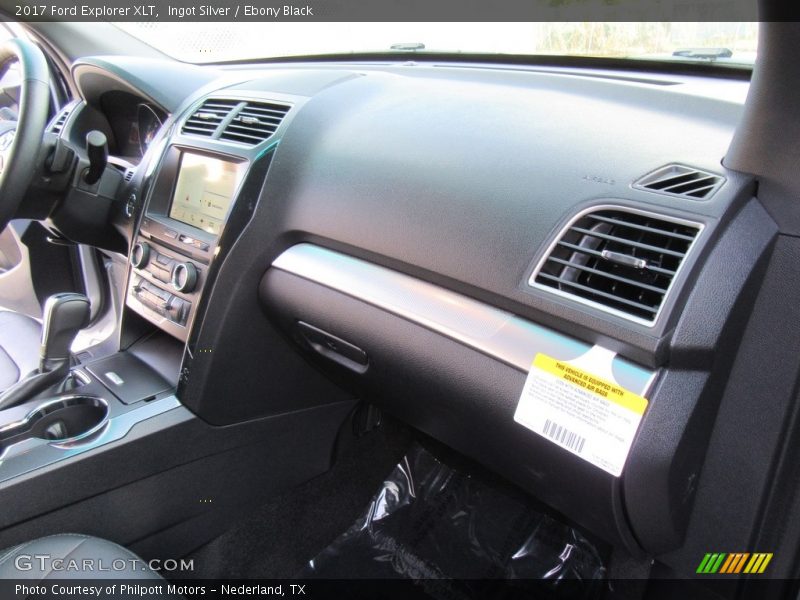 Ingot Silver / Ebony Black 2017 Ford Explorer XLT