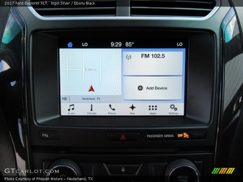 Ingot Silver / Ebony Black 2017 Ford Explorer XLT