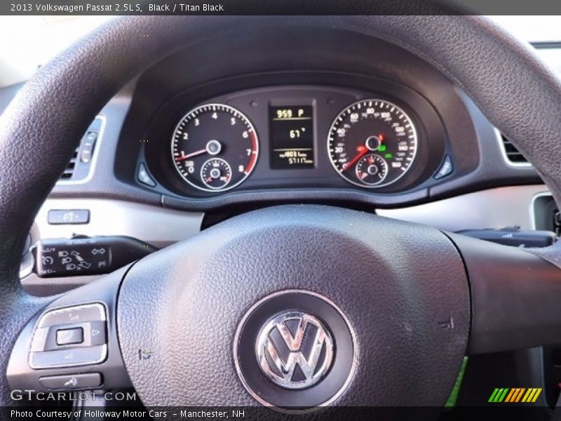 Black / Titan Black 2013 Volkswagen Passat 2.5L S