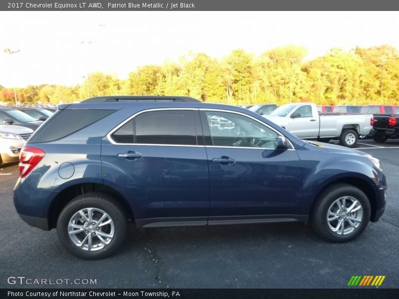Patriot Blue Metallic / Jet Black 2017 Chevrolet Equinox LT AWD