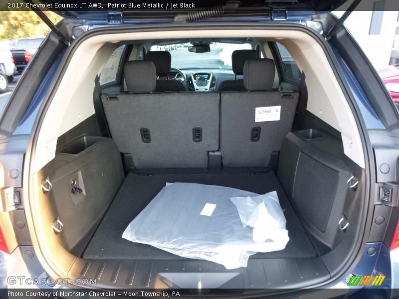 Patriot Blue Metallic / Jet Black 2017 Chevrolet Equinox LT AWD