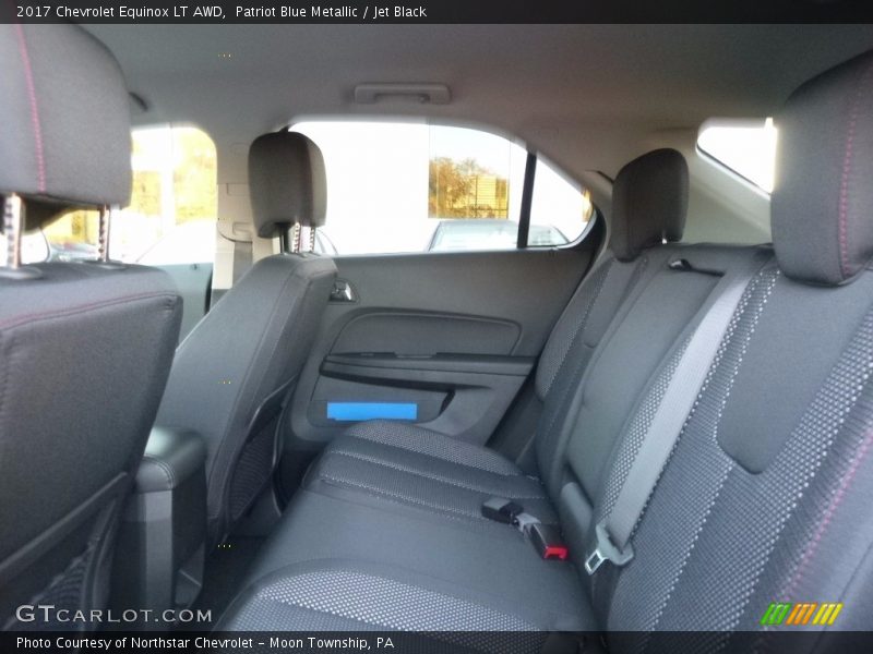 Patriot Blue Metallic / Jet Black 2017 Chevrolet Equinox LT AWD