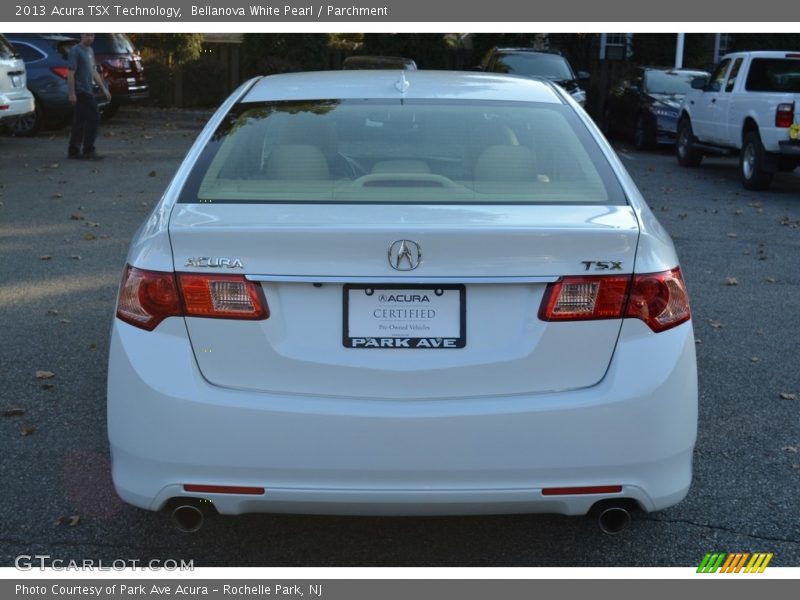 Bellanova White Pearl / Parchment 2013 Acura TSX Technology