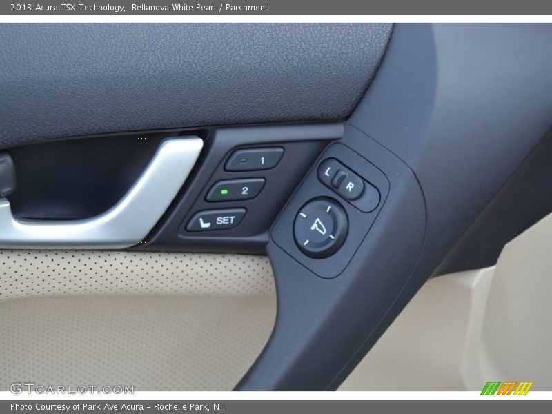 Bellanova White Pearl / Parchment 2013 Acura TSX Technology