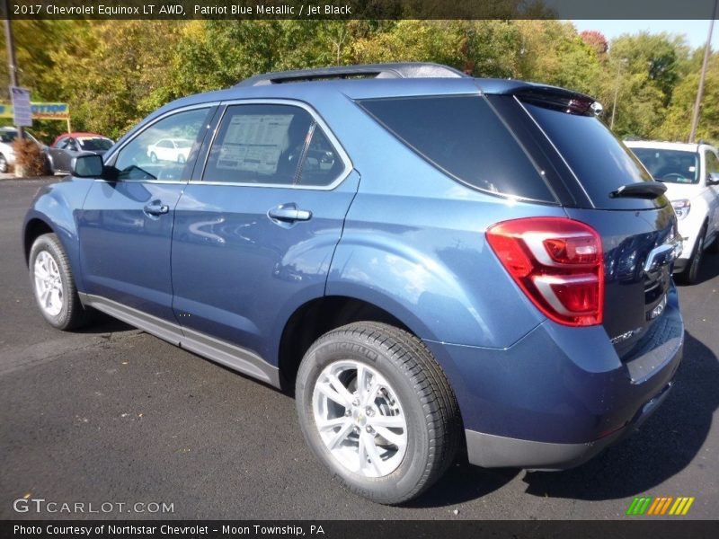 Patriot Blue Metallic / Jet Black 2017 Chevrolet Equinox LT AWD
