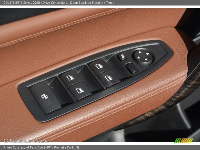 Controls of 2016 2 Series 228i xDrive Convertible