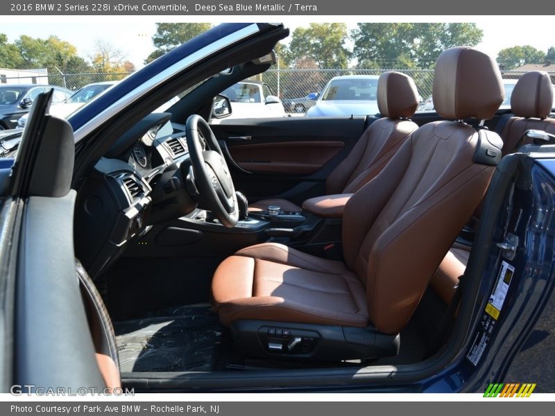  2016 2 Series 228i xDrive Convertible Terra Interior