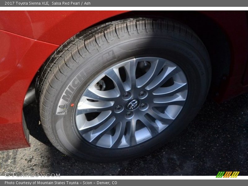 Salsa Red Pearl / Ash 2017 Toyota Sienna XLE