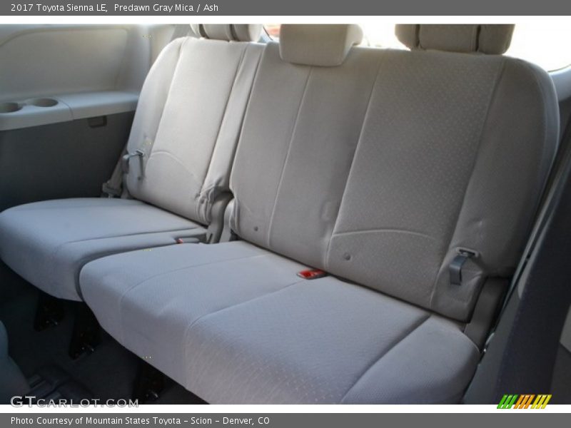 Predawn Gray Mica / Ash 2017 Toyota Sienna LE