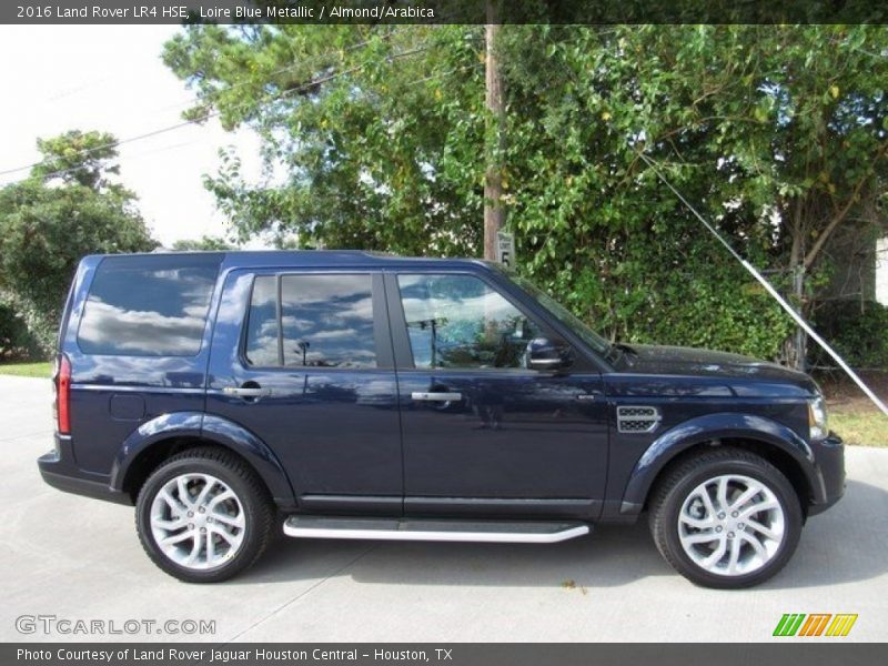 Loire Blue Metallic / Almond/Arabica 2016 Land Rover LR4 HSE