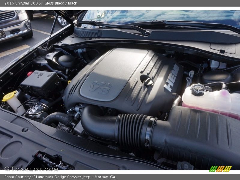 Gloss Black / Black 2016 Chrysler 300 S