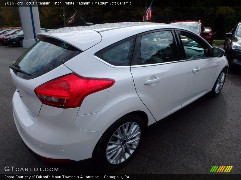 White Platinum / Medium Soft Ceramic 2016 Ford Focus Titanium Hatch