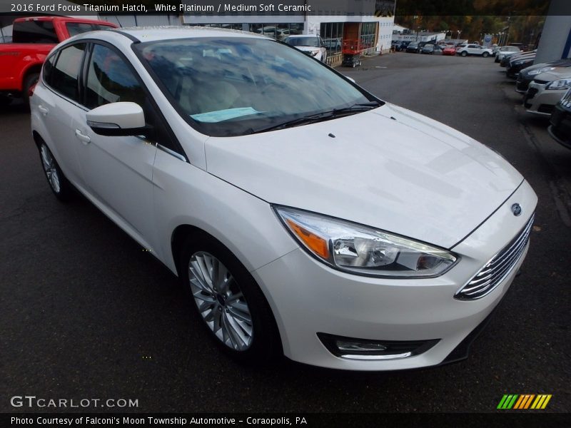 White Platinum / Medium Soft Ceramic 2016 Ford Focus Titanium Hatch