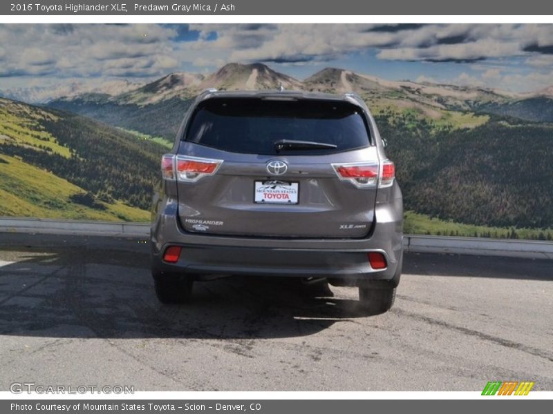 Predawn Gray Mica / Ash 2016 Toyota Highlander XLE