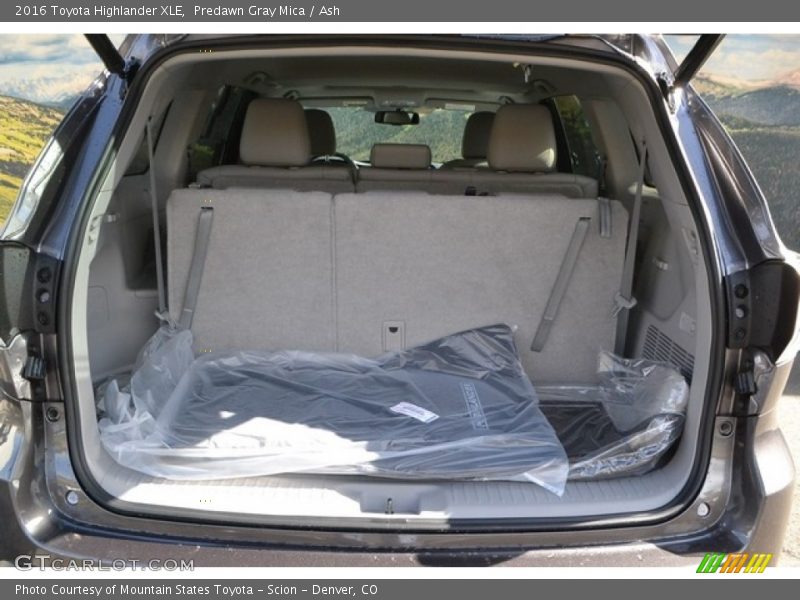 Predawn Gray Mica / Ash 2016 Toyota Highlander XLE