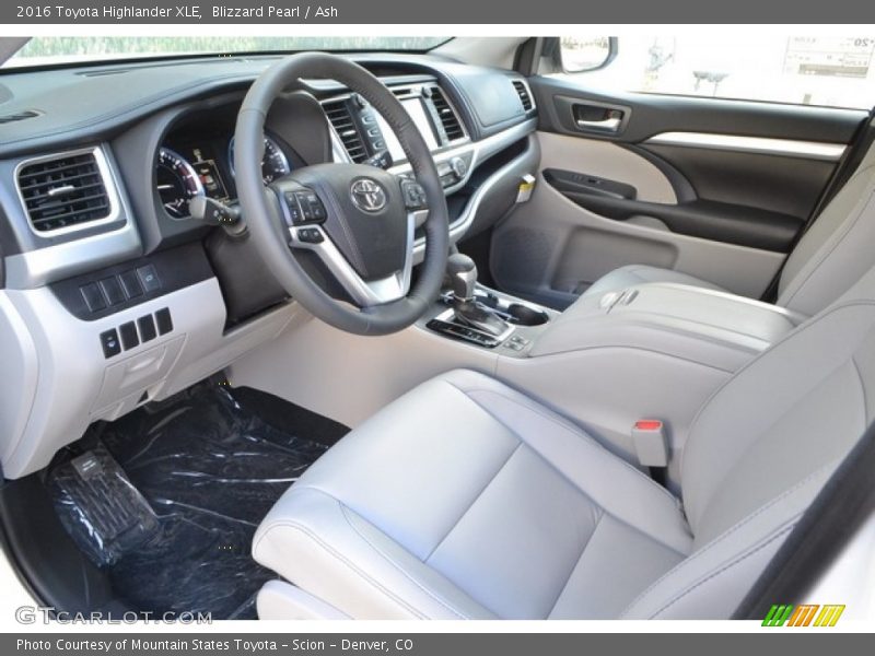 Blizzard Pearl / Ash 2016 Toyota Highlander XLE
