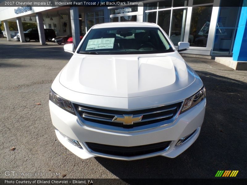 Iridescent Pearl Tricoat / Jet Black/Dark Titanium 2017 Chevrolet Impala LT