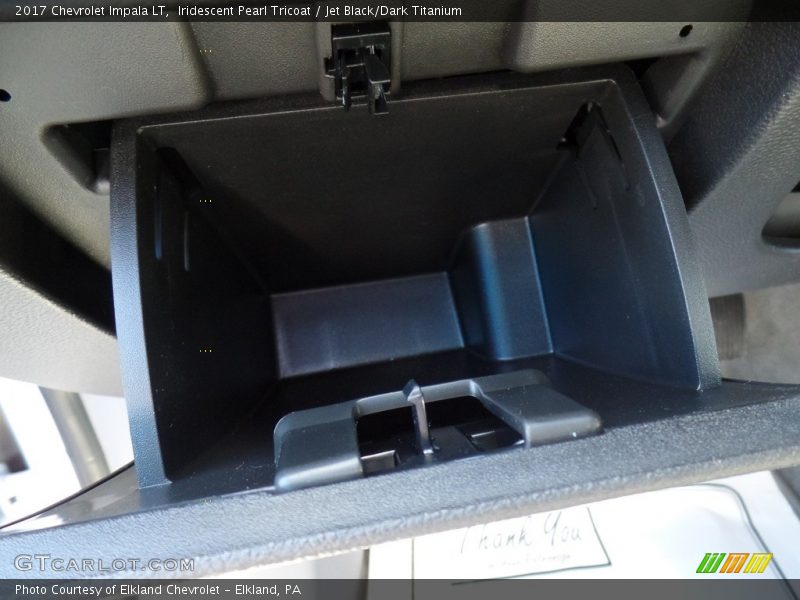 Iridescent Pearl Tricoat / Jet Black/Dark Titanium 2017 Chevrolet Impala LT