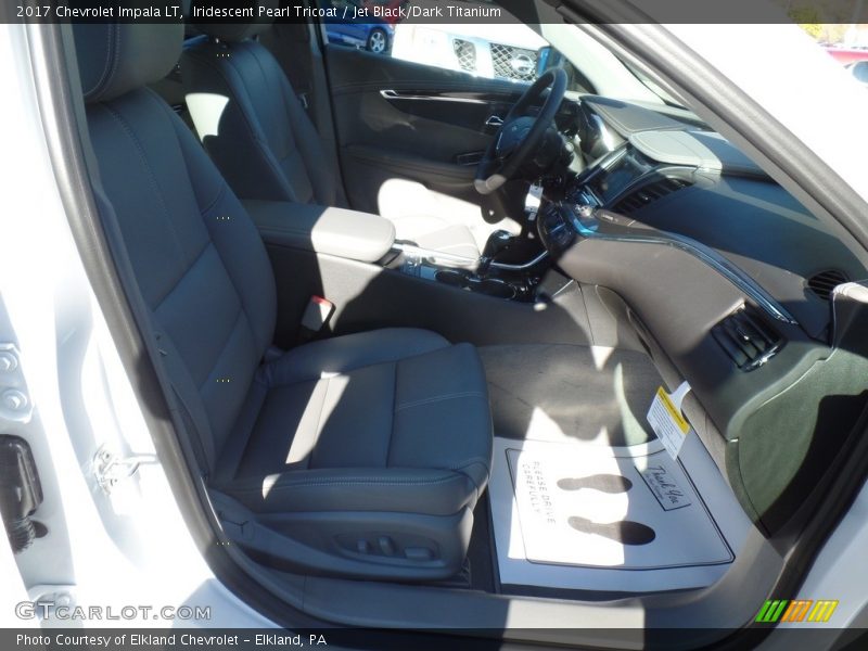 Iridescent Pearl Tricoat / Jet Black/Dark Titanium 2017 Chevrolet Impala LT