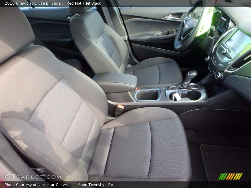 Red Hot / Jet Black 2016 Chevrolet Cruze LT Sedan