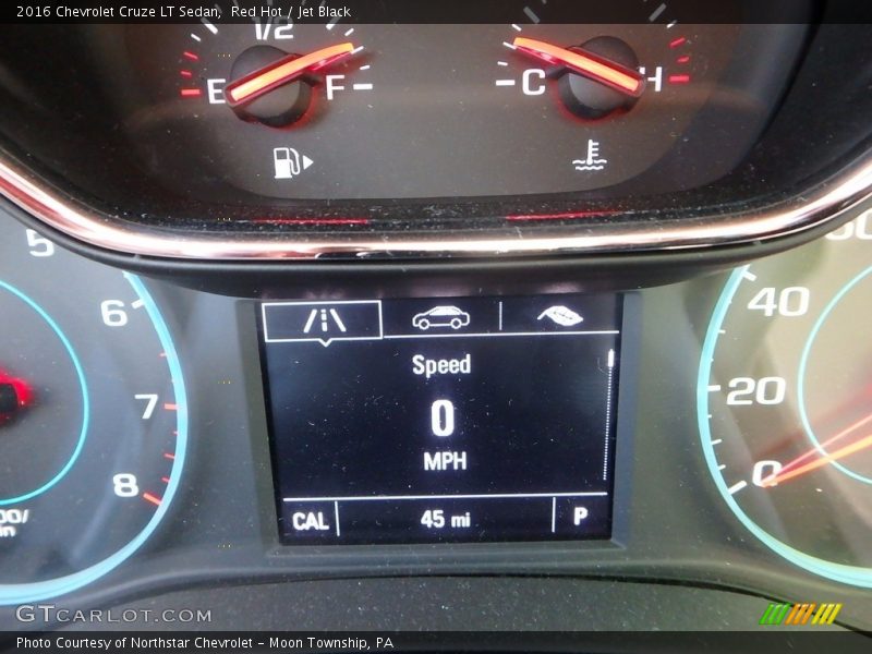 Red Hot / Jet Black 2016 Chevrolet Cruze LT Sedan