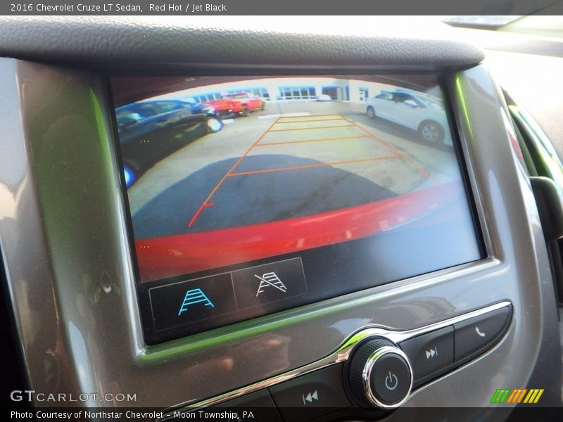 Red Hot / Jet Black 2016 Chevrolet Cruze LT Sedan