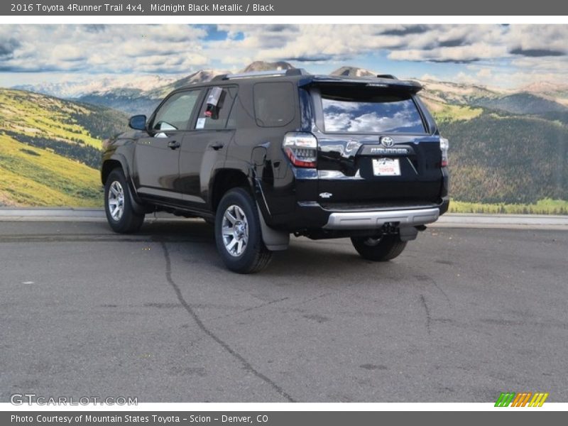 Midnight Black Metallic / Black 2016 Toyota 4Runner Trail 4x4