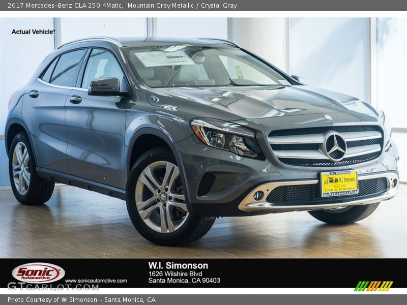 Mountain Grey Metallic / Crystal Gray 2017 Mercedes-Benz GLA 250 4Matic