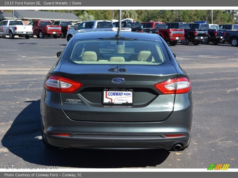 Guard Metallic / Dune 2015 Ford Fusion SE