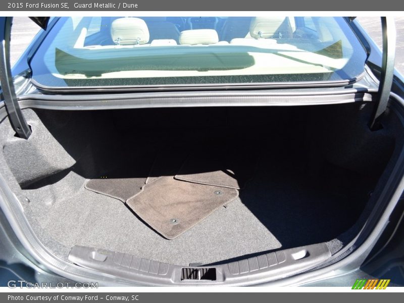 Guard Metallic / Dune 2015 Ford Fusion SE