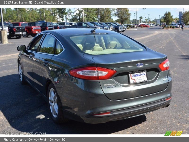 Guard Metallic / Dune 2015 Ford Fusion SE