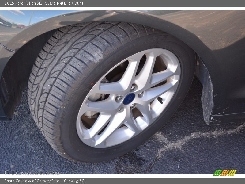 Guard Metallic / Dune 2015 Ford Fusion SE