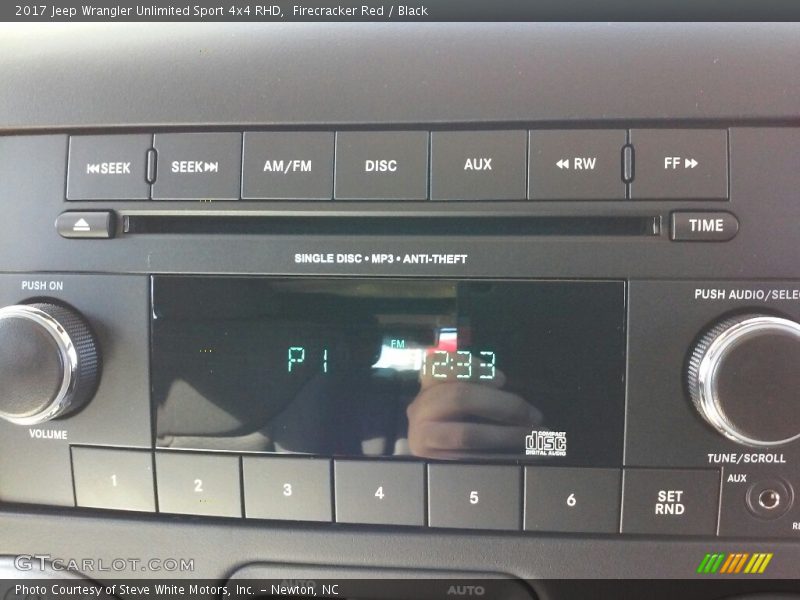 Audio System of 2017 Wrangler Unlimited Sport 4x4 RHD