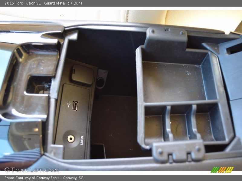 Guard Metallic / Dune 2015 Ford Fusion SE
