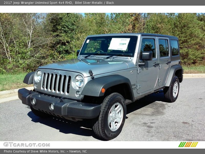 Front 3/4 View of 2017 Wrangler Unlimited Sport 4x4 RHD