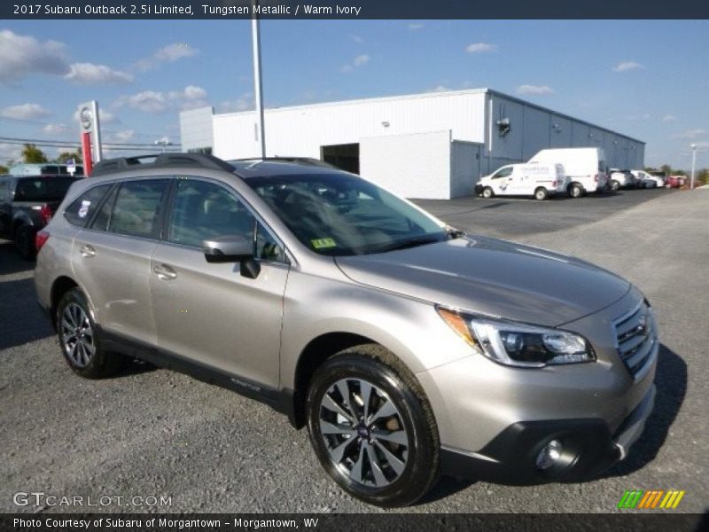 Tungsten Metallic / Warm Ivory 2017 Subaru Outback 2.5i Limited