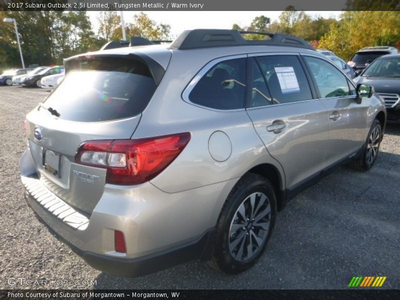Tungsten Metallic / Warm Ivory 2017 Subaru Outback 2.5i Limited