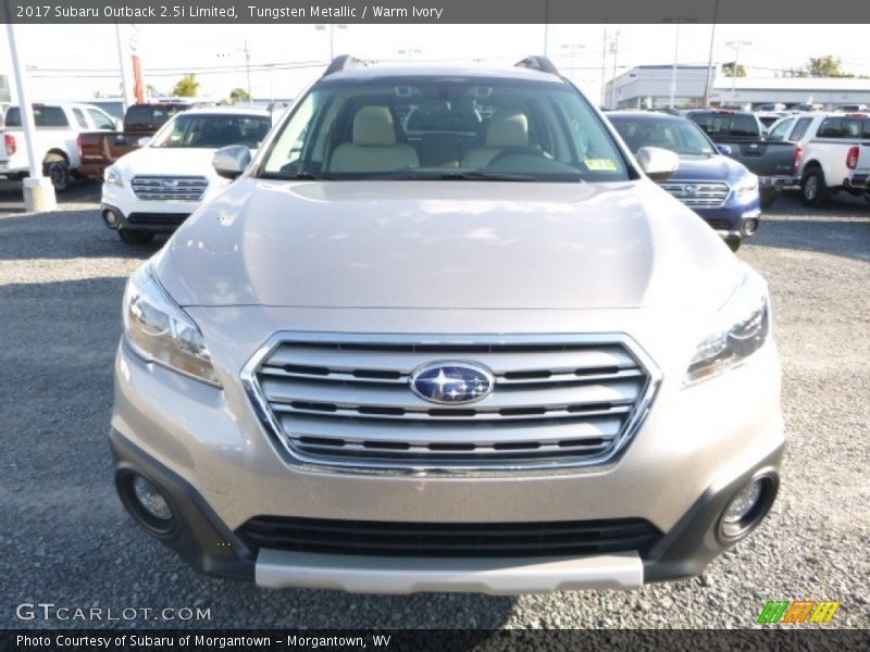 Tungsten Metallic / Warm Ivory 2017 Subaru Outback 2.5i Limited