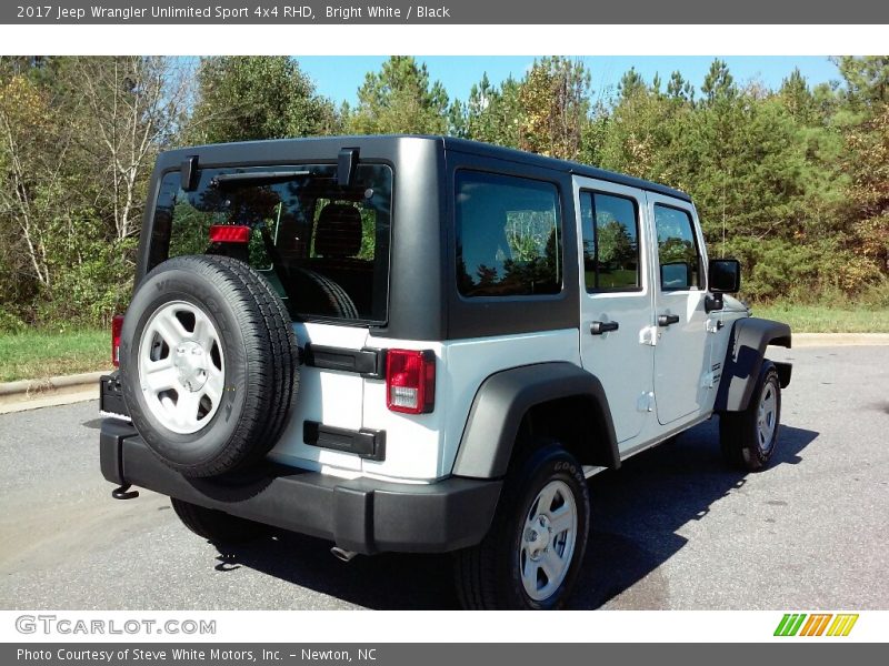 Bright White / Black 2017 Jeep Wrangler Unlimited Sport 4x4 RHD