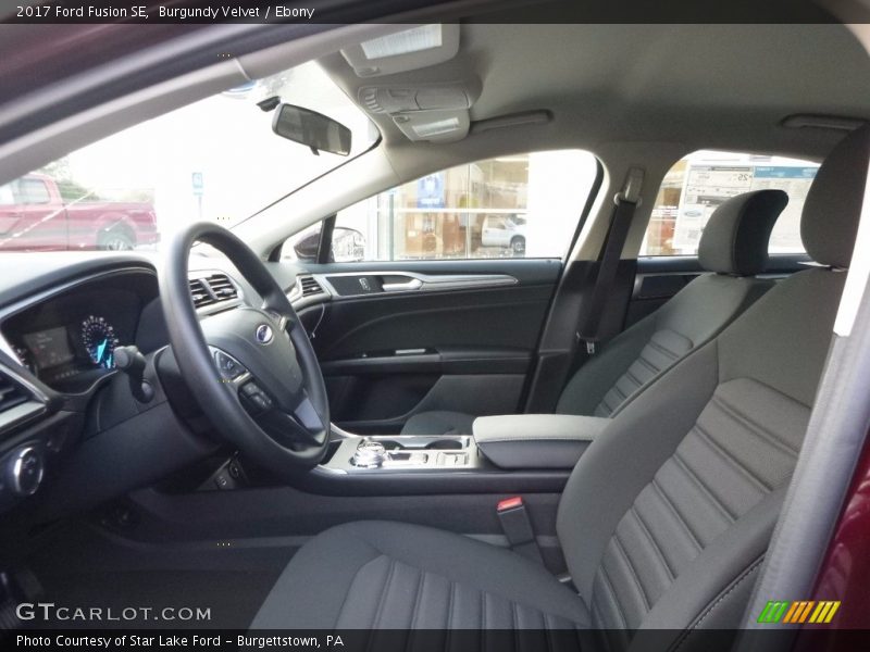 Burgundy Velvet / Ebony 2017 Ford Fusion SE