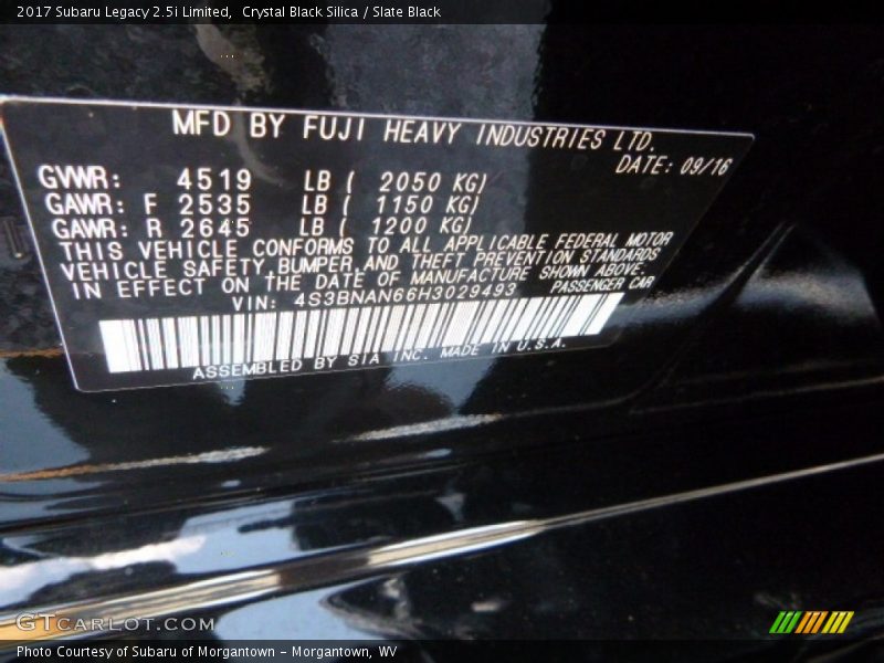 Crystal Black Silica / Slate Black 2017 Subaru Legacy 2.5i Limited