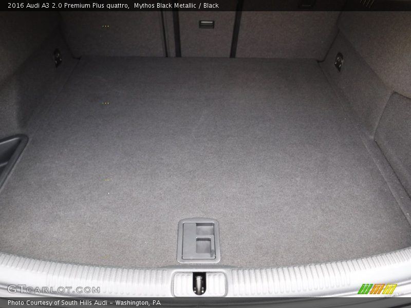 Mythos Black Metallic / Black 2016 Audi A3 2.0 Premium Plus quattro