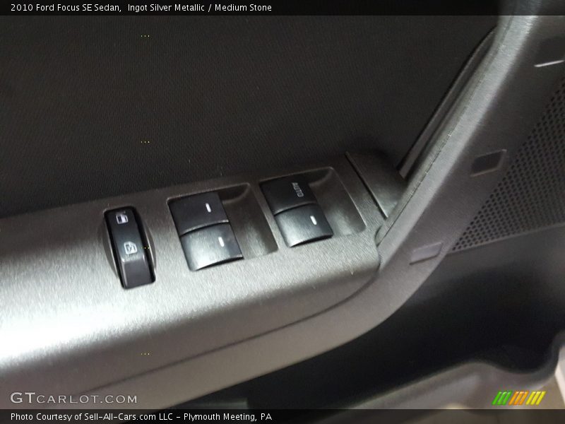 Ingot Silver Metallic / Medium Stone 2010 Ford Focus SE Sedan
